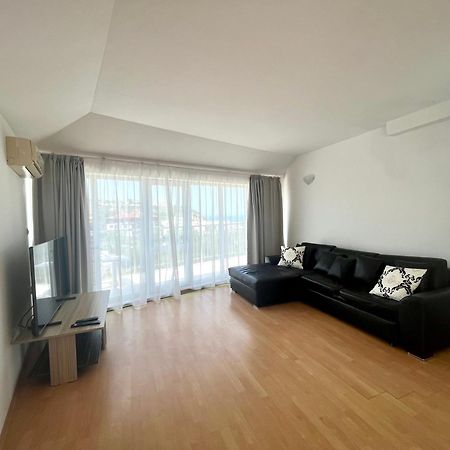 Апартамент Съни Хаус - Sunny House Apartment Бяла Екстериор снимка