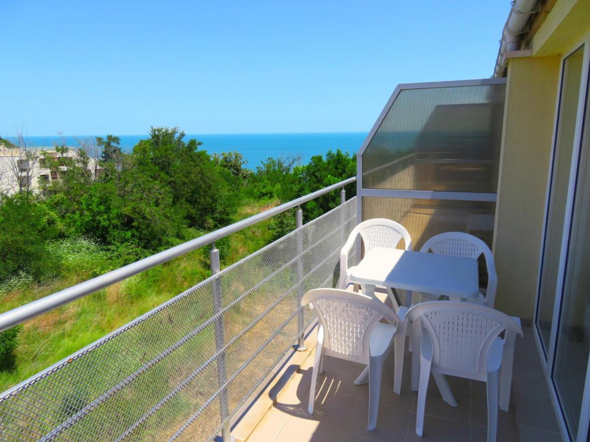 Апартамент Съни Хаус - Sunny House Apartment Бяла Екстериор снимка